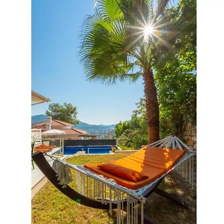 Pine 2 * Göcek