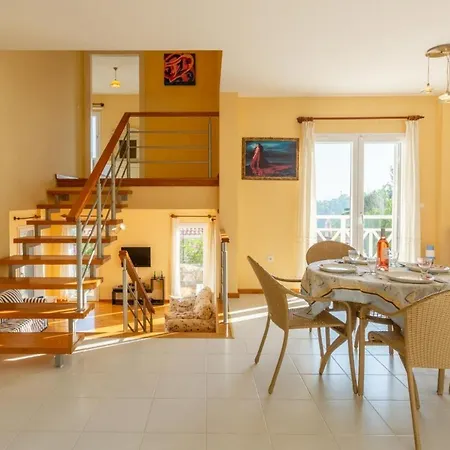 Pine 2 Villa